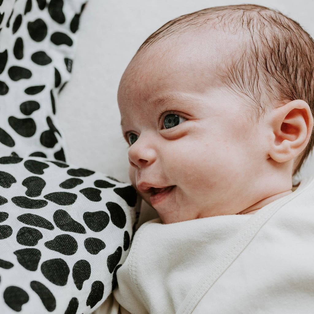 newborn - 4 months animal print burp cloth | Etta Loves