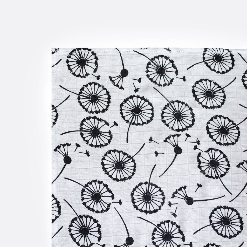 Muslin blanket for newborn | Modern Monochrome Print | Etta Loves