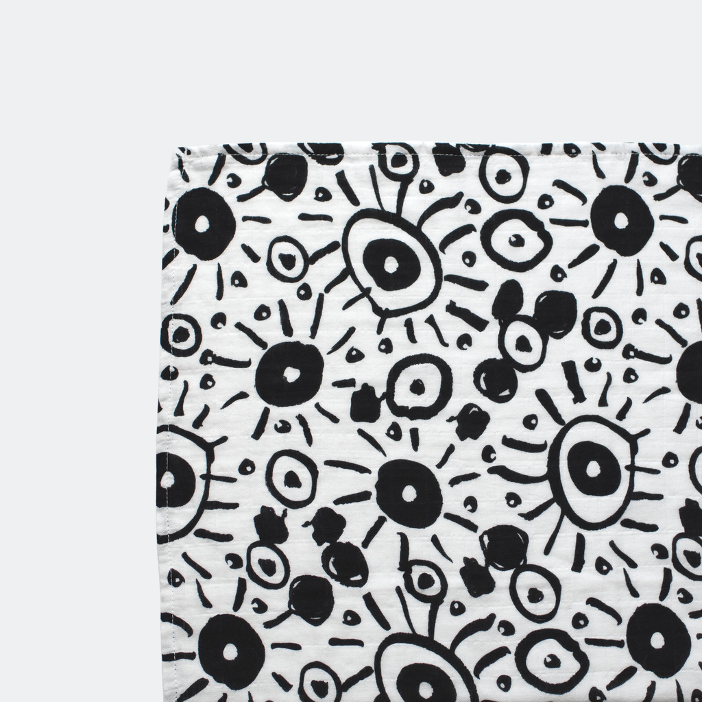 Black and White Baby Blanket | Muslin lightweight fabric | Etta Loves